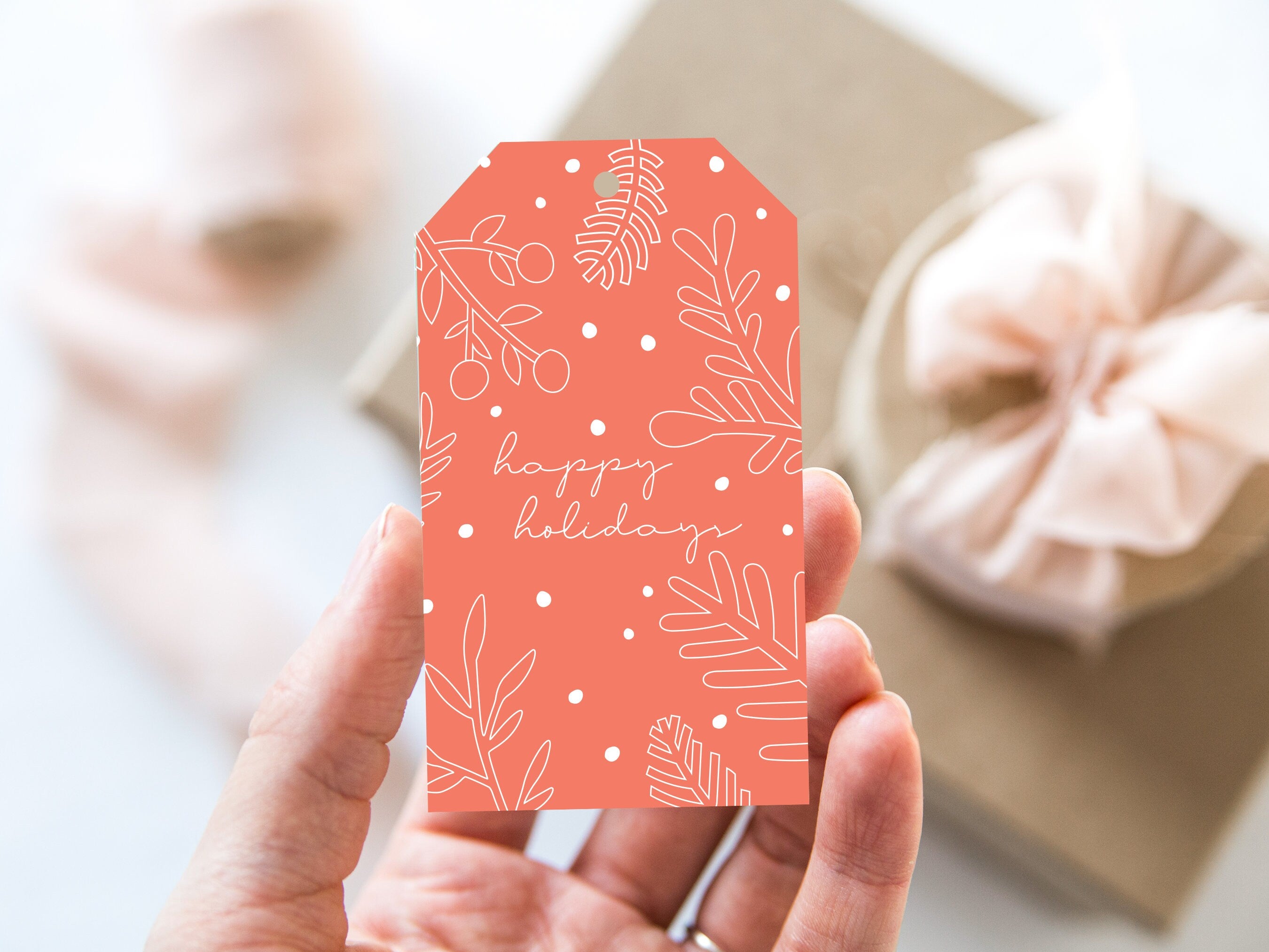 Happy Holidays Red Gift Tags – Set of 8 Gift Tags – Christmas Gift Tags – Holiday Gift Tags