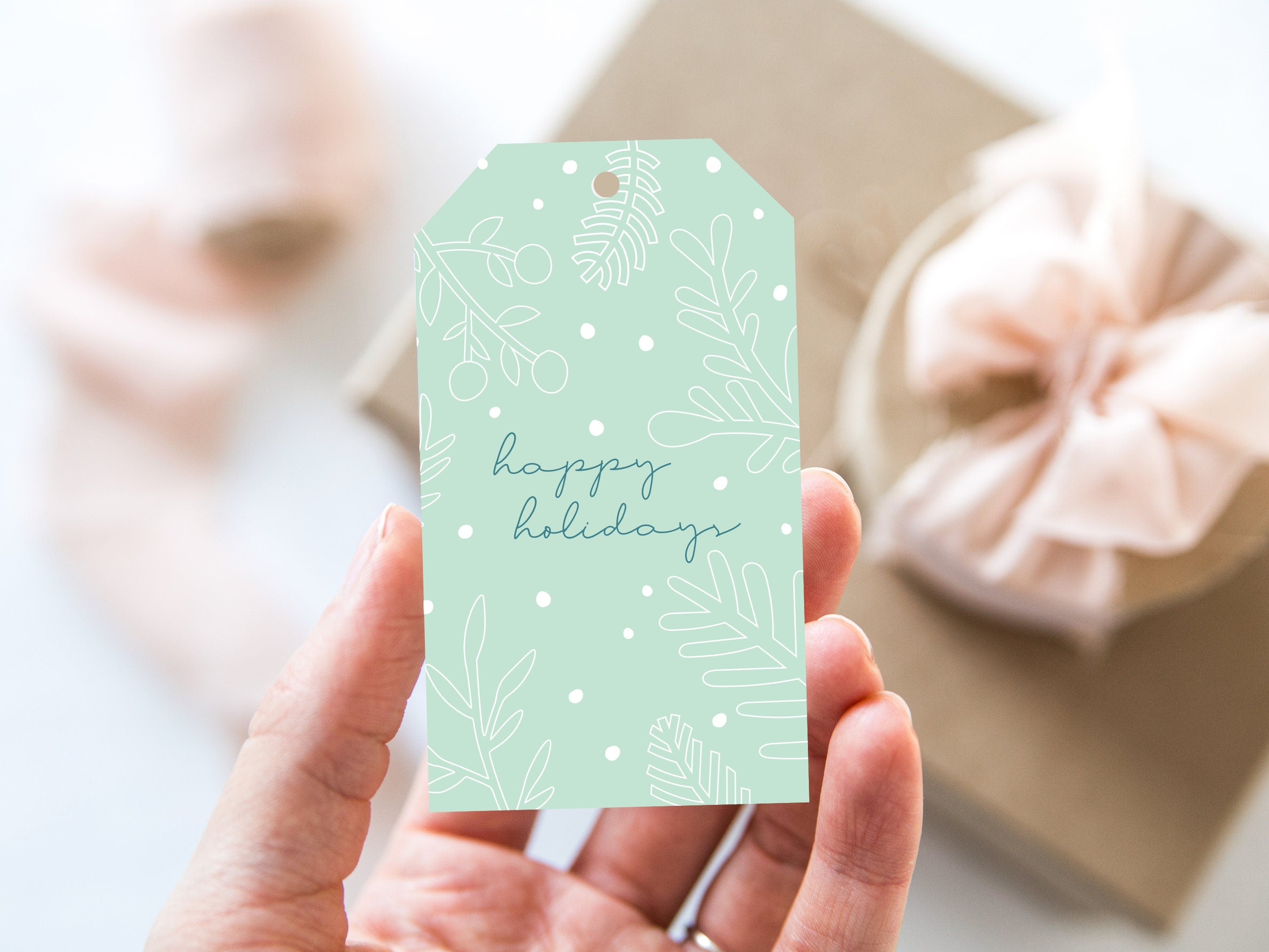 Happy Holidays Gift Tags – Set of 8 Gift Tags – Christmas Gift Tags – Holiday Gift Tags